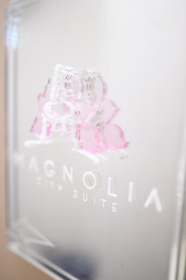 Magnolia City Suite 帕特雷 外观 照片